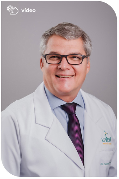 Dr. Carlyson Pimentel Moschen